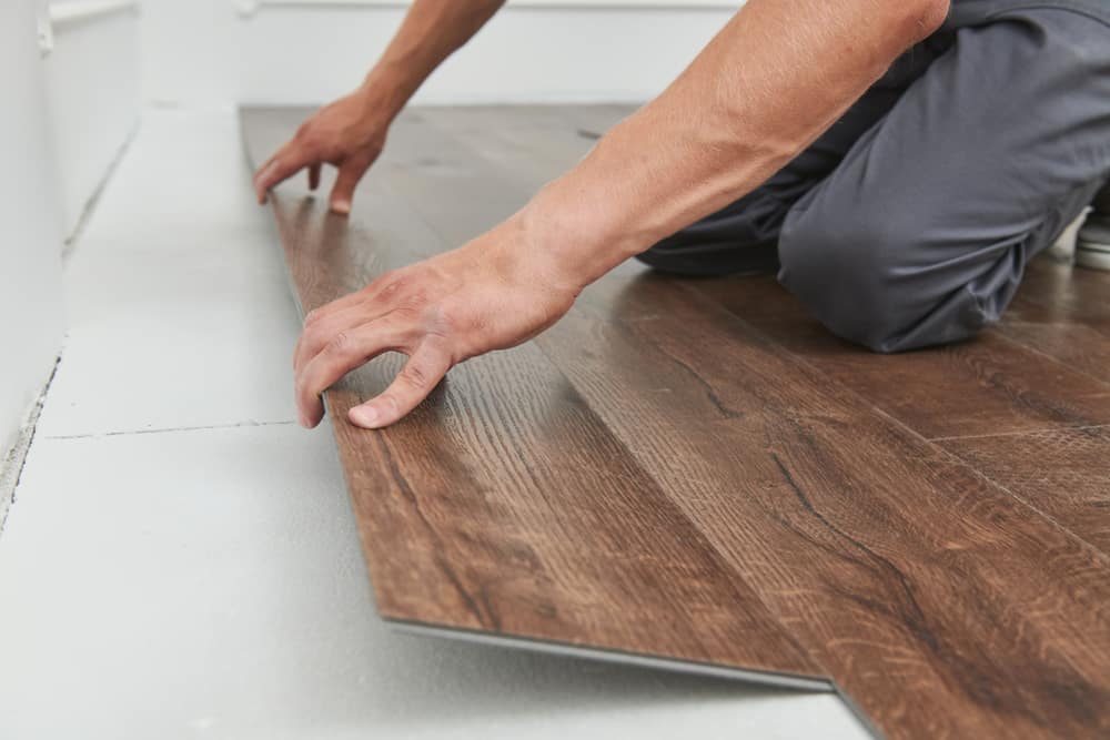 Comparison between Hybrid and Vinyl Flooring
