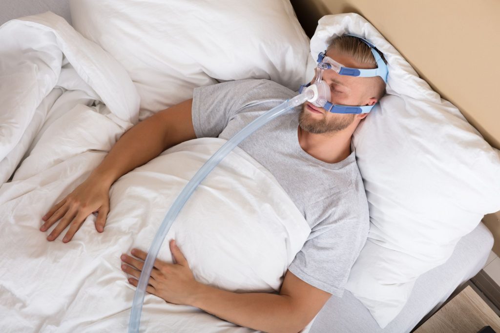 The Benefits and Drawbacks of Using a Travel CPAP Machine for Sleep Apnoea