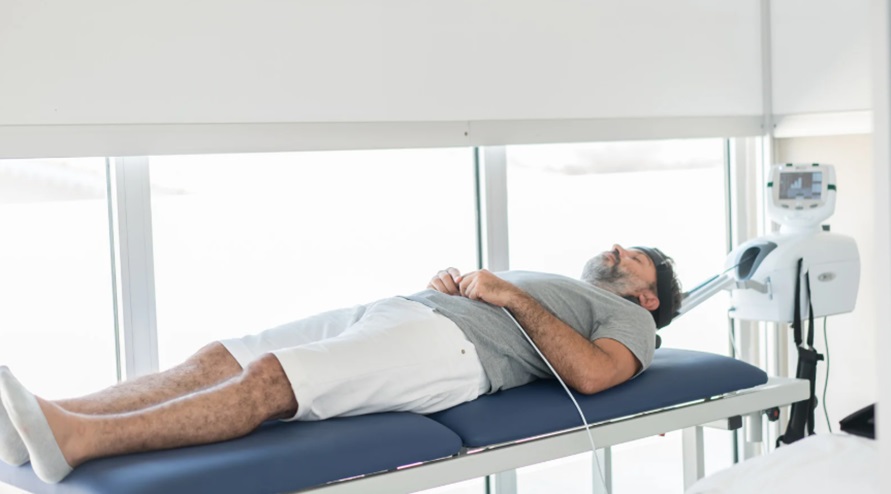 Can Decompression Machines Help Improve Your Core Strength? Decompression Machines